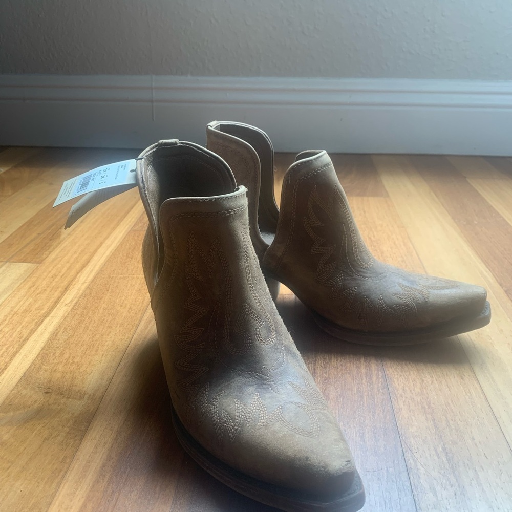 Ariat Dixon Ankle Boots Distressed Brown